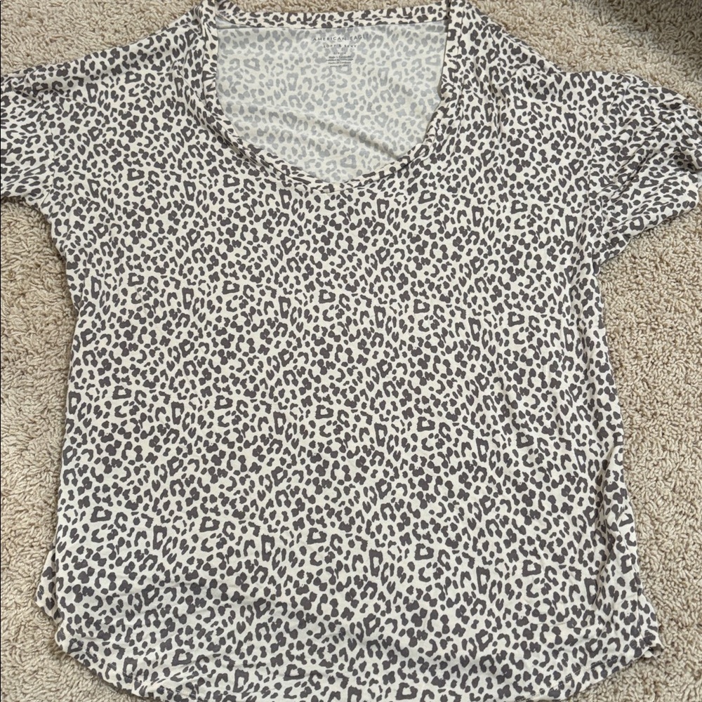 American Eagle Outfitters Leopard Print Short Sleeve Top